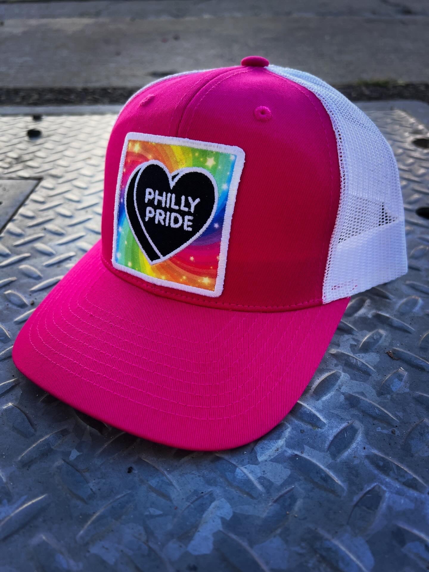 PHILLY PRIDE Trucker Hat w/ Mesh Snapback
